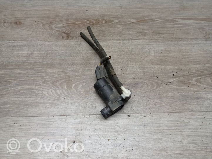 Volvo S60 Pompe de lave-glace de pare-brise 