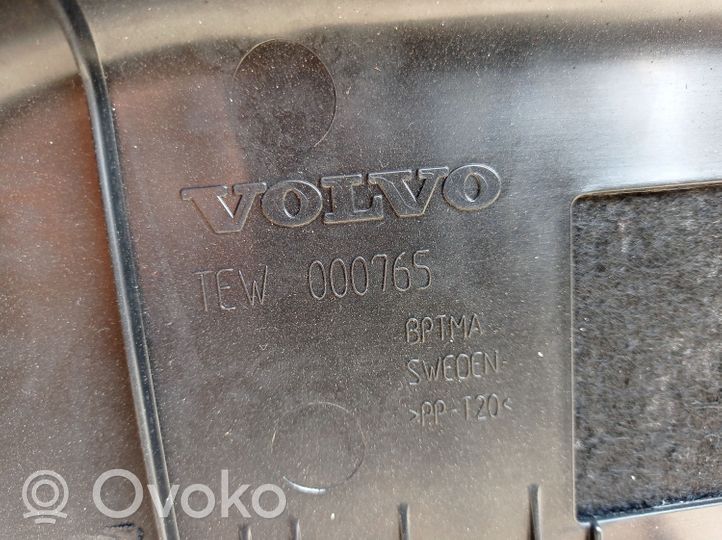 Volvo V70 Poszycie / Tapicerka tylnej klapy bagażnika 