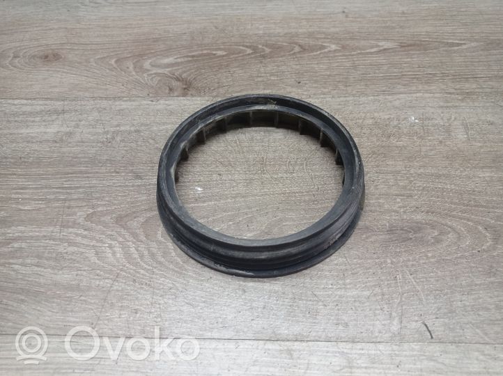 Volvo V70 Anello/dado di bloccaggio della vite della pompa del carburante nel serbatoio 