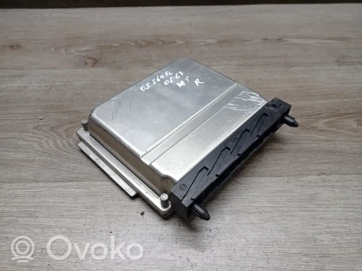 Volvo S60 Sterownik / Moduł ECU 1039504101