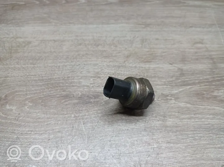 Volvo S60 Brake power pressure regulator 