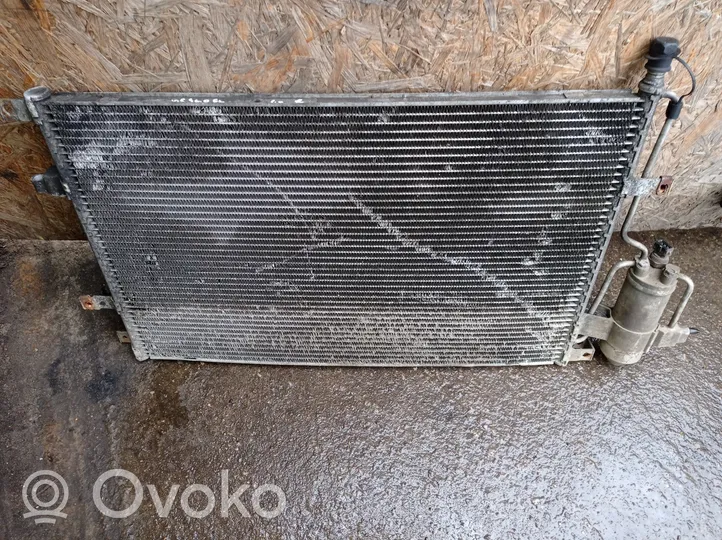 Volvo S60 Радиатор охлаждения кондиционера воздуха 