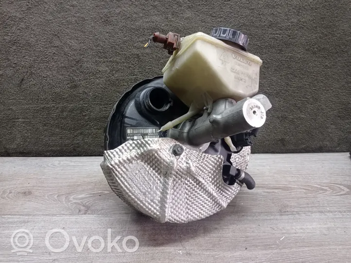 Volvo XC90 Brake booster 