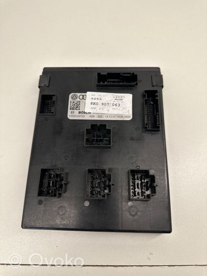 Audi A4 S4 B8 8K Komputer / Sterownik ECU i komplet kluczy 8K0907063