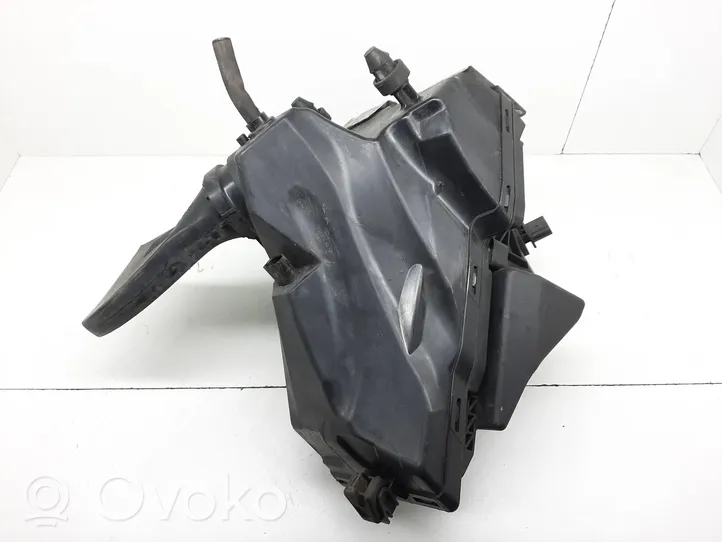 Audi A4 S4 B7 8E 8H Scatola del filtro dell’aria 8K0133835AD