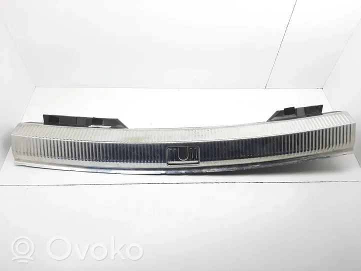 Audi A4 S4 B8 8K Rivestimento di protezione sottoporta del bagagliaio/baule 8K9864483A