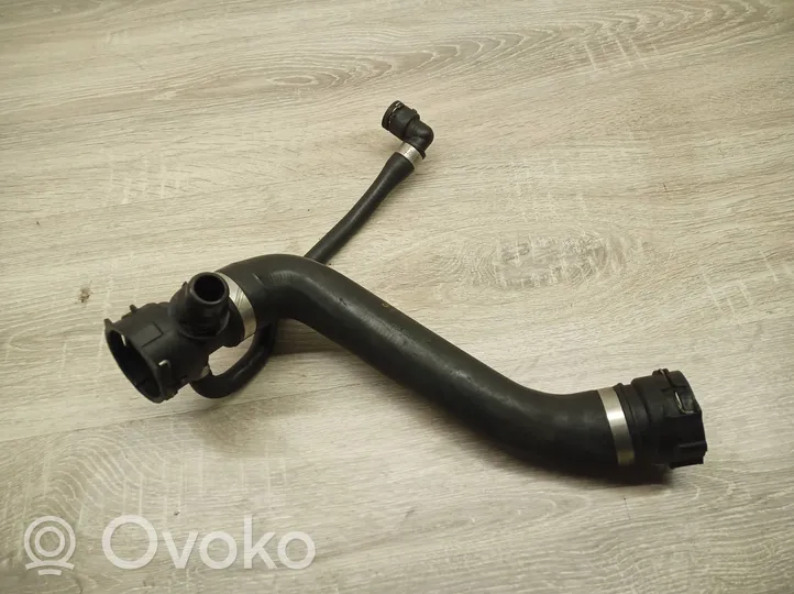 BMW 3 E90 E91 Coolant pipe/hose 117438148378