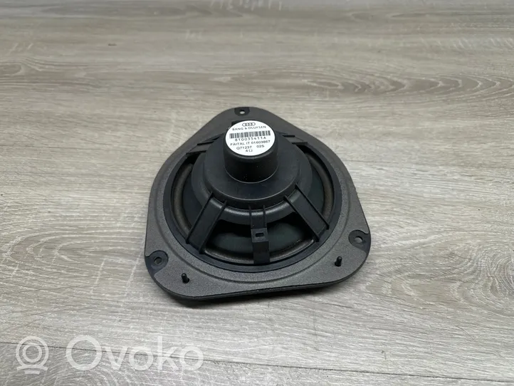 Audi A5 8T 8F Enceinte de porte arrière 8T0035411A