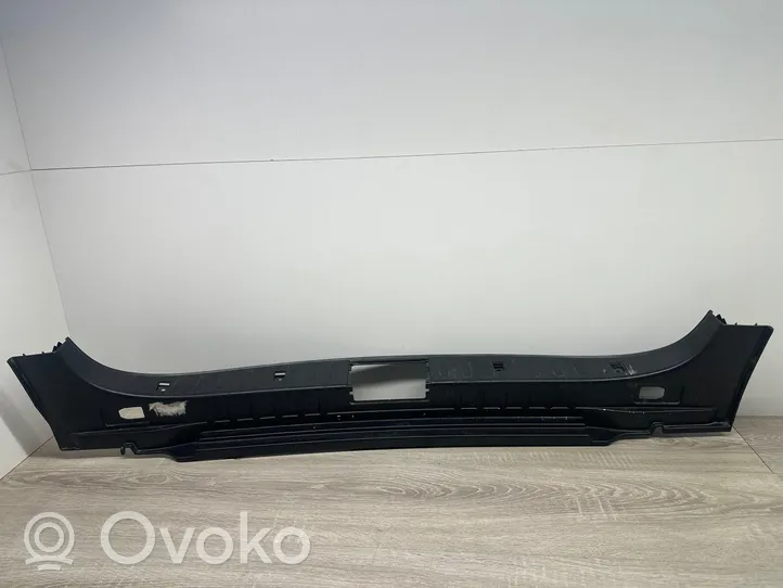 BMW 3 E90 E91 Osłona pasa bagażnika 6949605