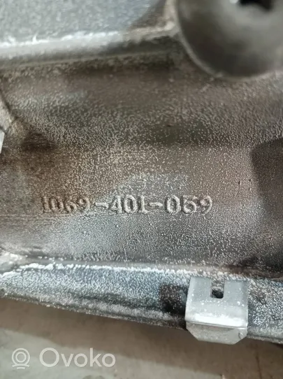 BMW 3 E90 E91 Manual 6 speed gearbox 1069401105