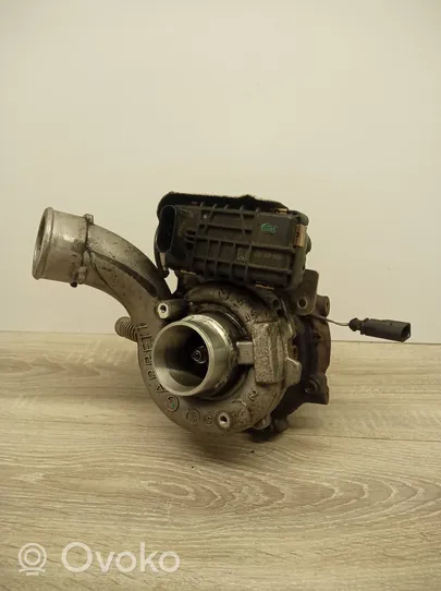 Audi A5 8T 8F Turbo 059145722L