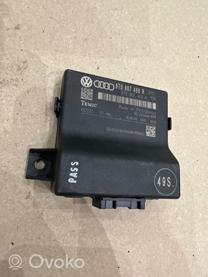 Audi A4 S4 B8 8K Gateway control module 8T0907468R