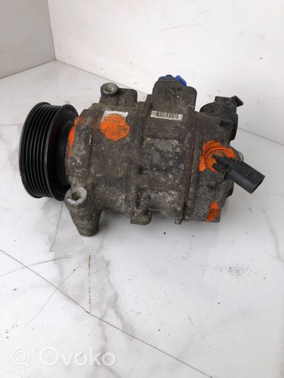 Audi A4 S4 B8 8K Ilmastointilaitteen kompressorin pumppu (A/C) 8K0260805E