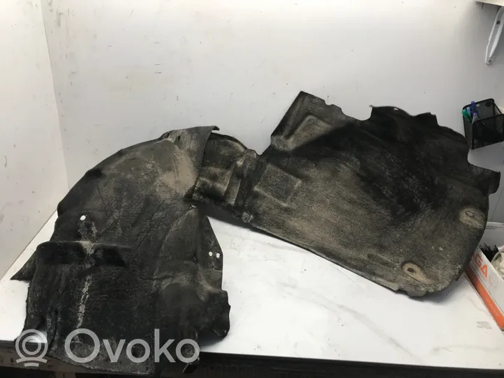 Audi A5 8T 8F Rivestimento paraspruzzi passaruota anteriore 