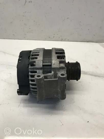 Audi A5 8T 8F Ģenerators 06H903018J