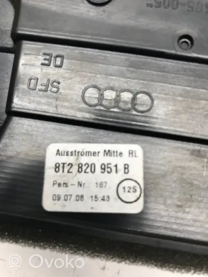 Audi A5 8T 8F Kojelaudan keskiosan tuuletussuuttimen ritilä 8T2820951B