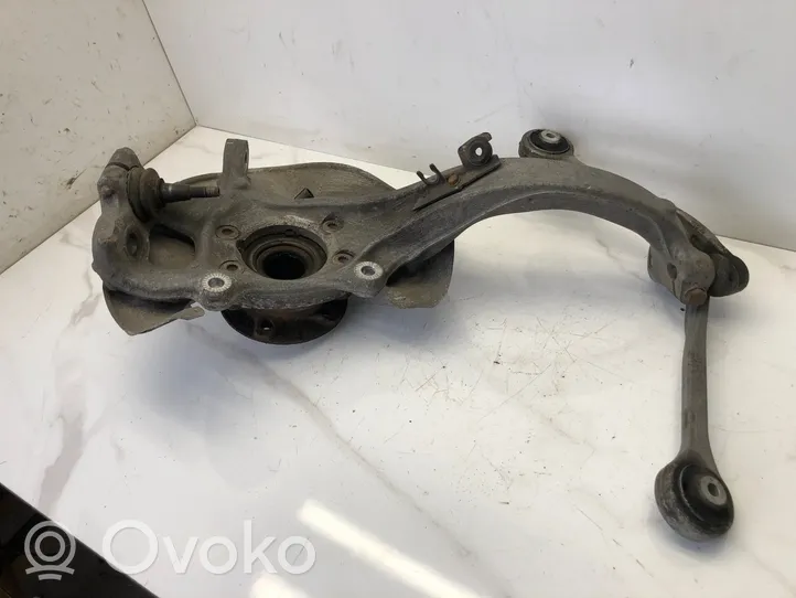 Audi A4 S4 B8 8K Fuso a snodo con mozzo ruota anteriore 