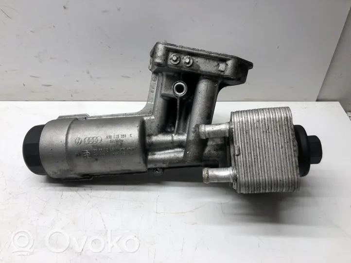 Volkswagen PASSAT B5.5 Supporto di montaggio del filtro dell’olio 038115389C