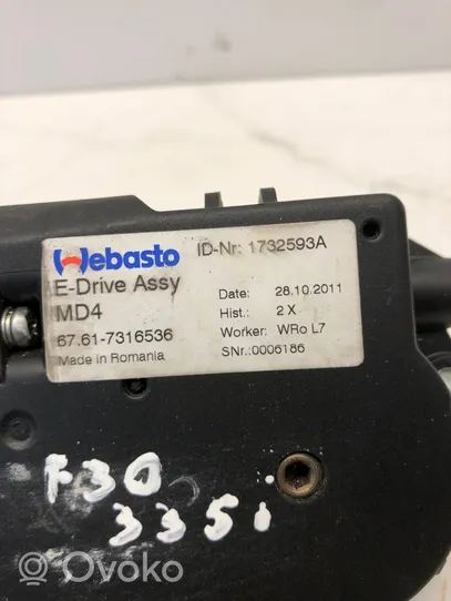 BMW 3 F30 F35 F31 Motore/attuatore 1732593A