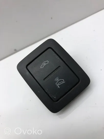 Volkswagen PASSAT B6 Alarm switch 1T0962109