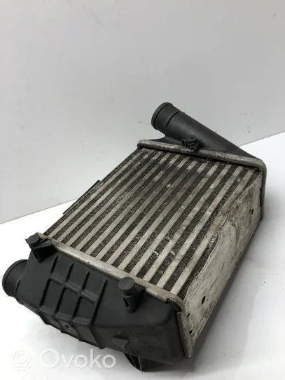 Audi A4 S4 B7 8E 8H Intercooler radiator 8E0145806L