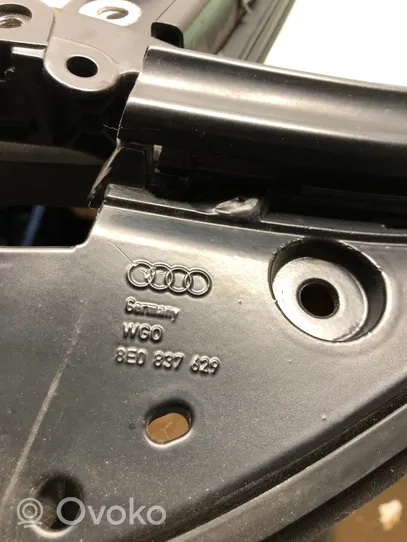 Audi A4 S4 B7 8E 8H Meccanismo di sollevamento del finestrino anteriore senza motorino 8E0837629