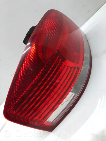 Audi A3 S3 8P Задний фонарь в кузове 8P0945095A