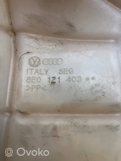 Audi A6 Allroad C5 Serbatoio di compensazione del liquido refrigerante/vaschetta 8E0121403