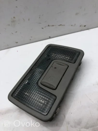 Audi A4 S4 B6 8E 8H Luz del asiento trasero 4B9947123