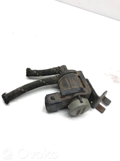 CAPTEUR DE PRESSION De Carburant Adapte : Audi A6 C6 Berline 3.0 Tdi