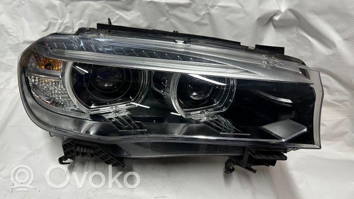 BMW X5 F15 Lampa przednia 7290056