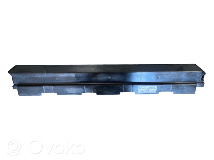 BMW 5 G30 G31 Staffa del pannello di supporto del radiatore 8596123