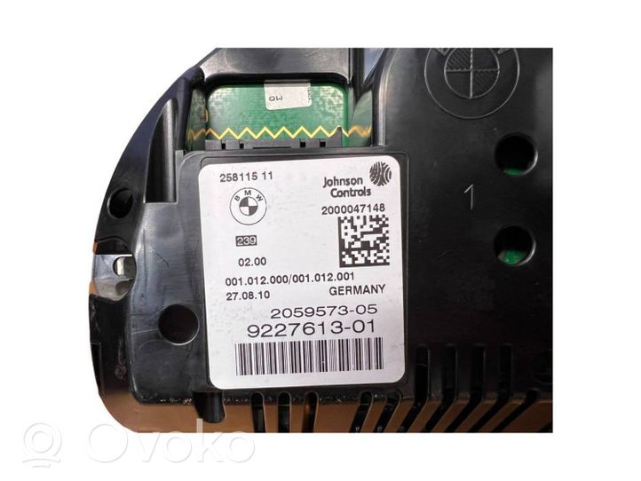 BMW 5 F10 F11 Tachimetro (quadro strumenti) 9227613