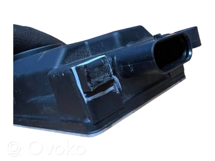 BMW 5 G30 G31 Motore deflettore aria radiatore C93092108