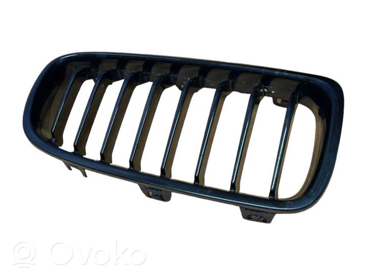 BMW 3 F30 F35 F31 Front grill KM07036