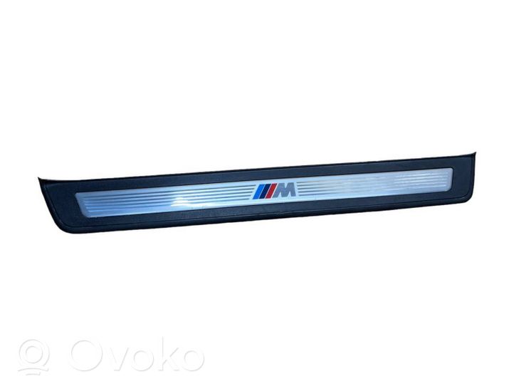 BMW 5 F10 F11 Listwa progowa przednia 51478050053