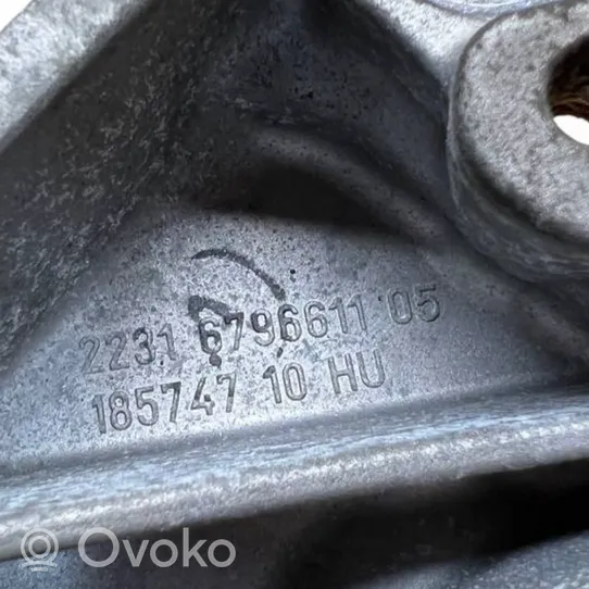 BMW 3 F30 F35 F31 Pavarų dėžės tvirtinimo kronšteinas 22316796611