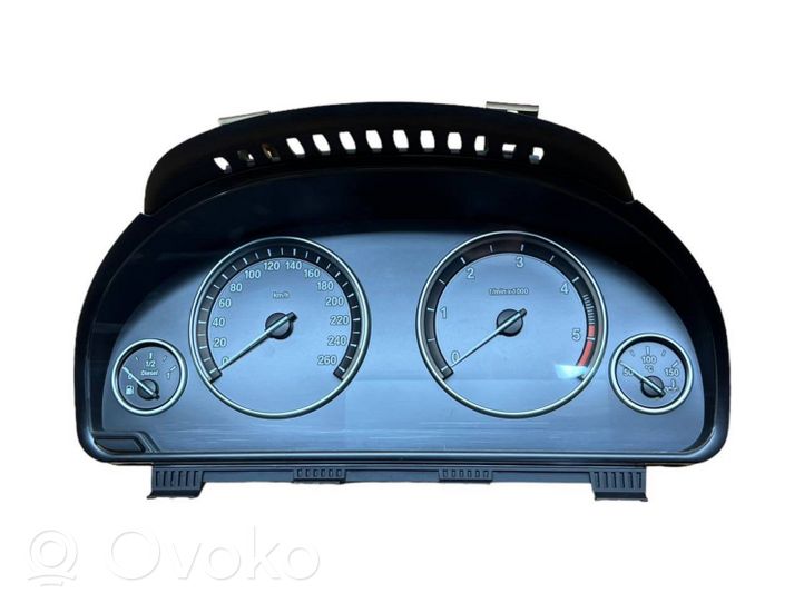 BMW 5 F10 F11 Speedometer (instrument cluster) 9249344