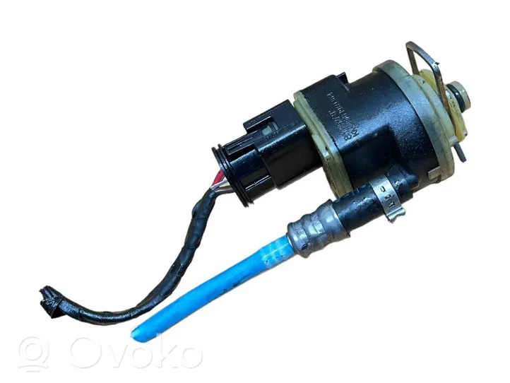 BMW 5 F10 F11 Fuel filter heater 13328572519