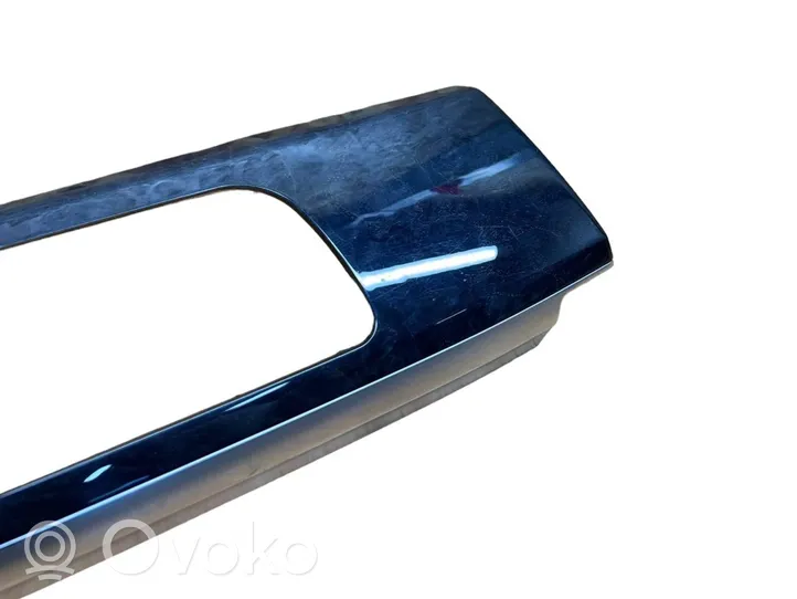 BMW 7 F01 F02 F03 F04 Moldura del panel (Usadas) 9192355