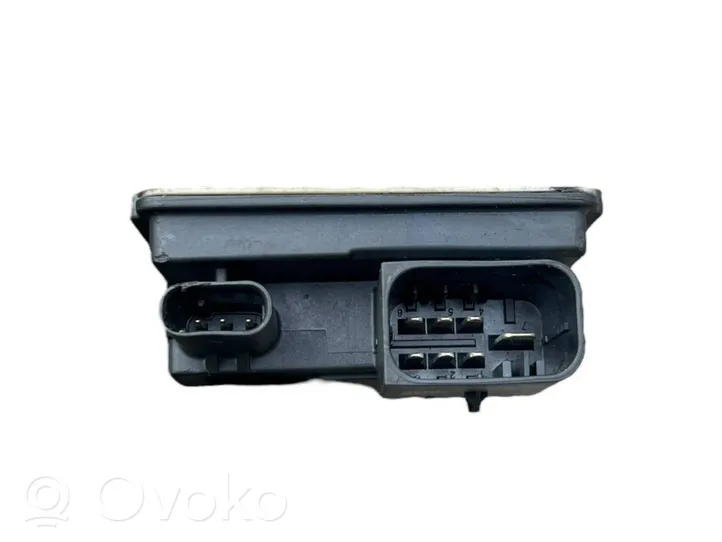 BMW 5 F10 F11 Przekaźnik / Modul układu ogrzewania wstępnego 8519472