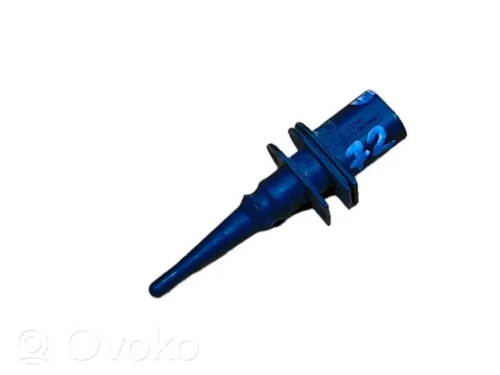 BMW 5 F10 F11 Sonde température extérieure 65816936953