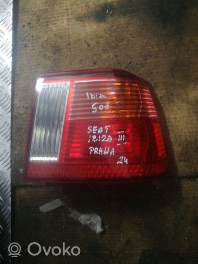 Seat Ibiza III (6L) Luz trasera/de freno 