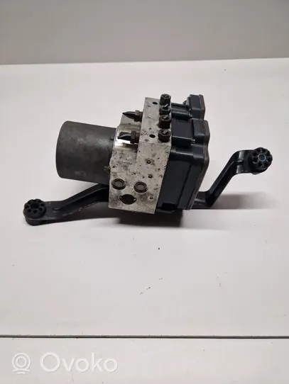 BMW X6 F16 ABS Pump 6879429