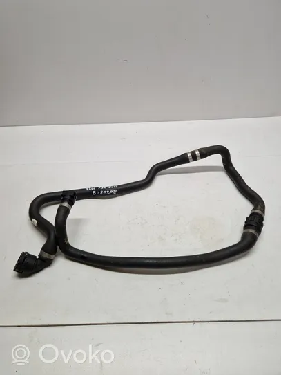 BMW 4 F36 Gran coupe Engine coolant pipe/hose 8673993