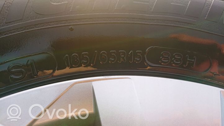 Volkswagen Polo VI AW Jante en acier R15 2G0601027AD