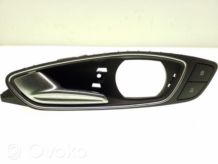 Audi A1 Maniglia interna per portiera anteriore 8X0837019E