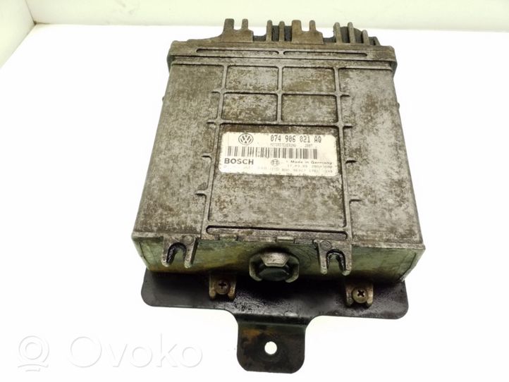 Volkswagen II LT Sterownik / Moduł ECU 074906021AQ