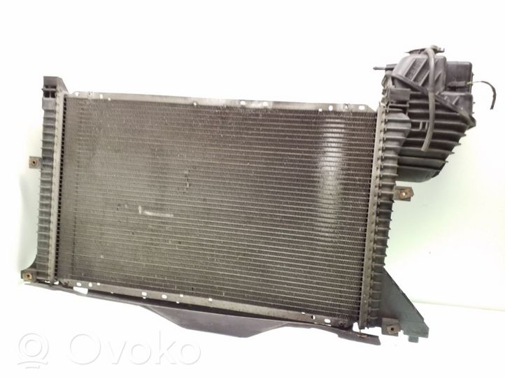 Mercedes-Benz Sprinter W901 W902 W903 W904 Coolant radiator A9015003600