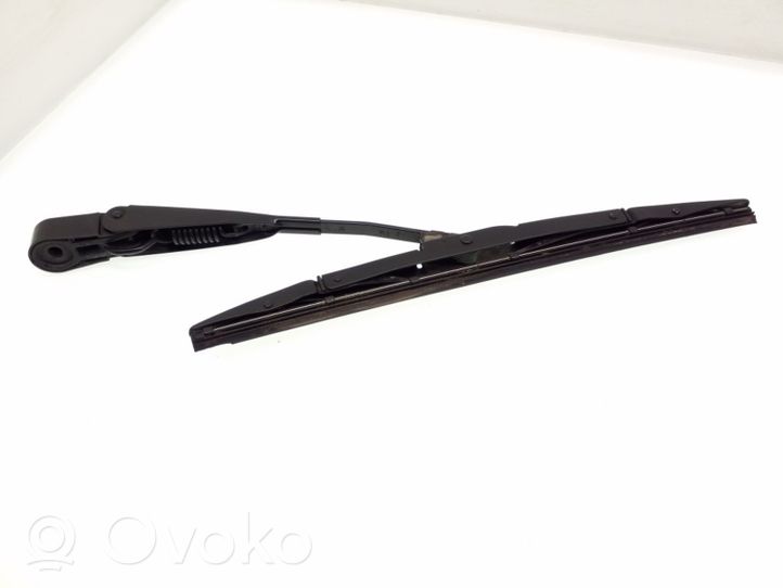 Honda CR-V Rear wiper blade arm 